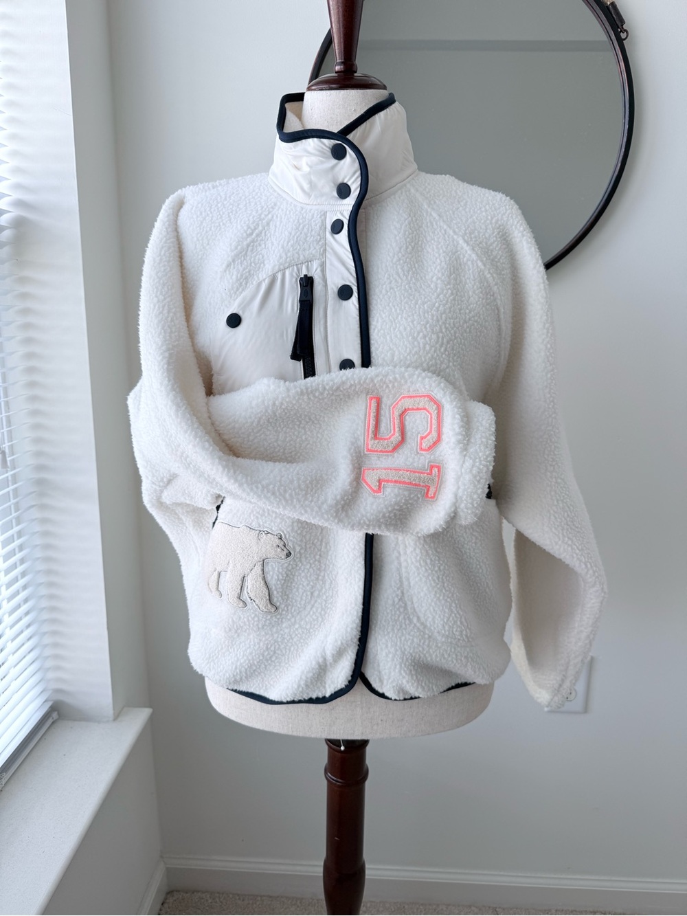 Free People Hit the Slopes Patch Fleece Jacket with Navy Trim- NWOT - Picture 7 of 15